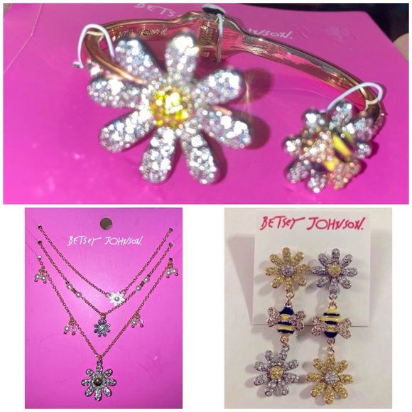 Betsey Johnson Jewelry - SOLD BETSEY JOHNSON SET Ooh a Daisy Mixed Metals Necklace Bracelet Earrings NWT